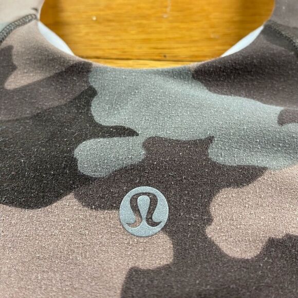 Lululemon Align Tank
Heritage 365 Camo Dusty Bronze Multi Size 4 - Picture 7 of 8